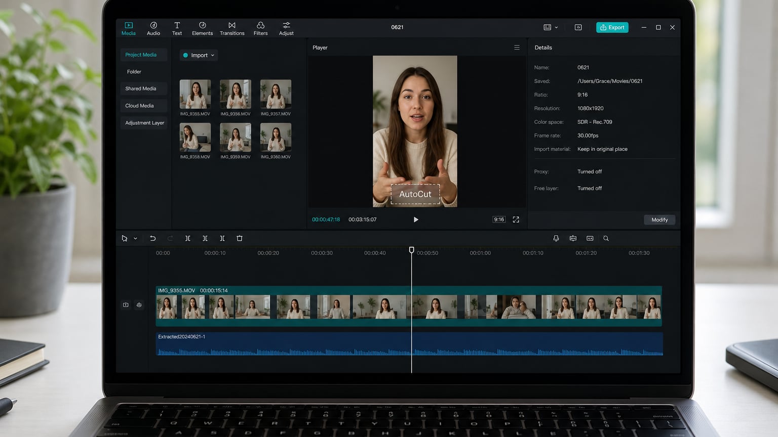 CapCut Watermark Remover: Draw a box over a CapCut watermark and remove it from an exported video.